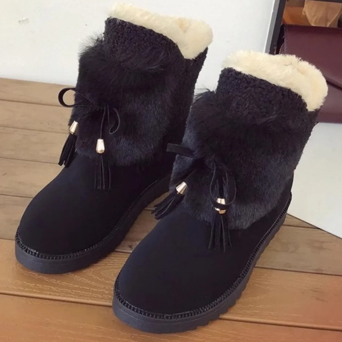 Women Fashion Snow Boots Warm Plush Winter Platform Shoe Thick Sole Bow Tassels Ankle Booties Female Street Non-slip Short Botas