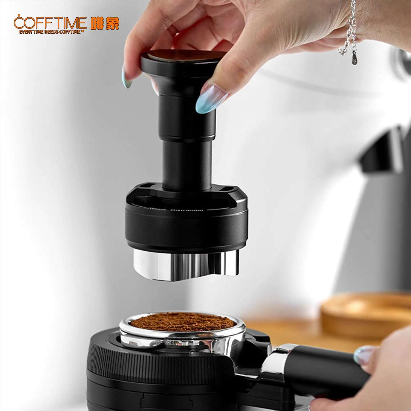 58mm Coffee Tamper 2-in-1 Coffee Distributor and Tamper Espresso Tool with Walnut Wood Handle Adjustable Depth Barista Tools
