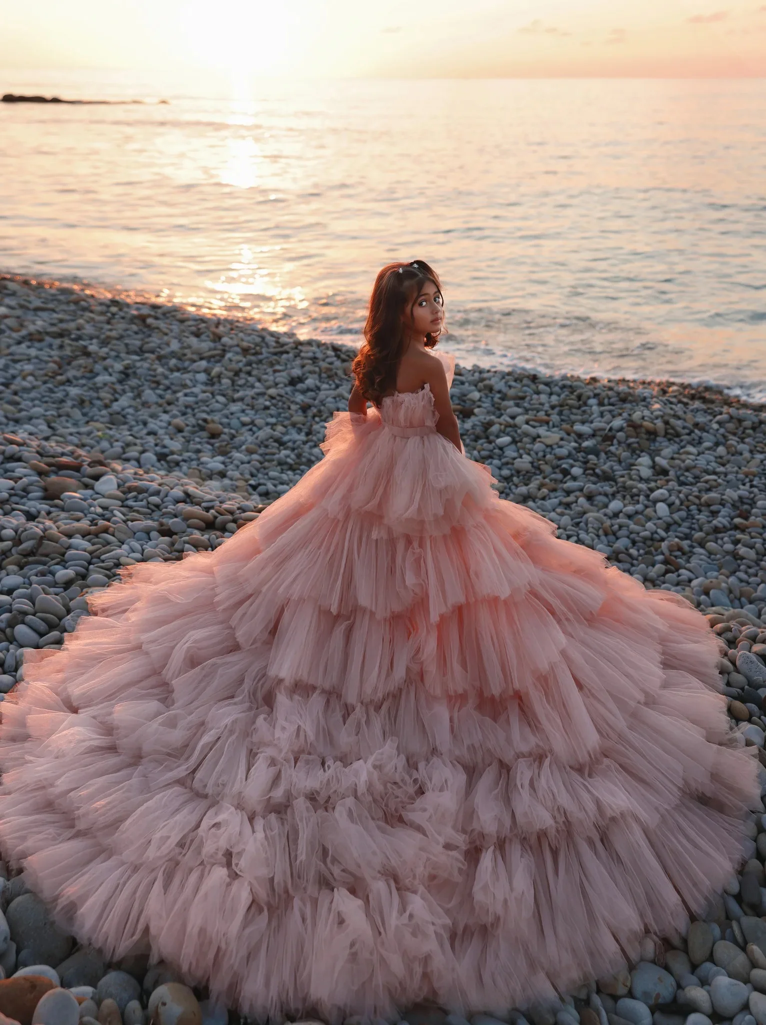 Elegante vestido de flores para niña, vestido de tul Rosa hinchado en capas sin mangas con lazo para boda, primer vestido de fiesta de cumpleaños eucarista