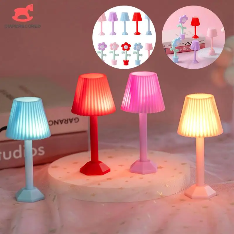 

1pcs 1:12 Dollhouse Miniature LED Night Light Floor Lamp Mini Desk Lamp Home Lighting Model Decor Toy Doll House Accessories