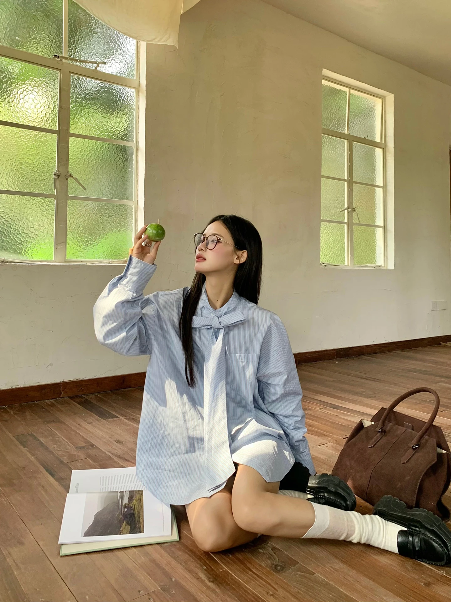 

Свободная повседневная женская рубашка с длинным рукавом, хлопковая полосатая кофта с узлом, универсальный осенний наряд прямого кроя