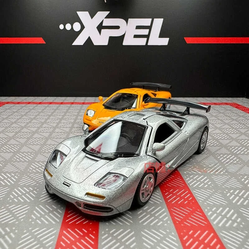 

1:36 F1 1993, модель гоночного автомобиля из сплава, литая под давлением металлическая игрушка, модель спортивного автомобиля, высокая коллекция имитаций, подарок для детей