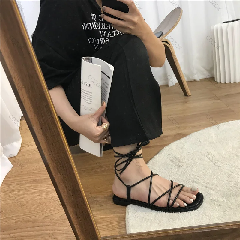 Roman Sandals Women\'s 2024 Summer New Fashion Flat Open Toe Cross Tie Shoes Casual Elegant Dress Lace Up Beach Gladiator Sandals