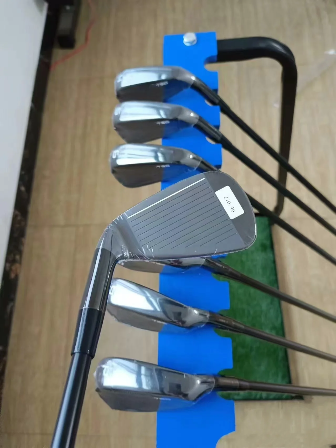 Brand new Golf Clubs 790s gen3 Irons Black  golf Set 4-9P 7PCS R/S Flex Graphite/Steel Black Shaft with Head Cover