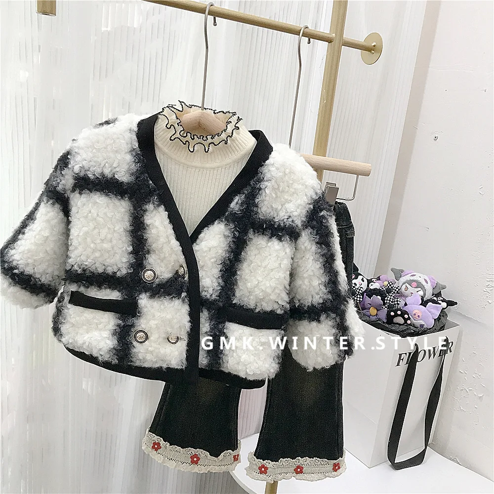 Jackets Korean Girl Lambhair Loose Coat Winter New Children Thickening Lattice Baby Keep Warm 2024 Simple Fashion Loose