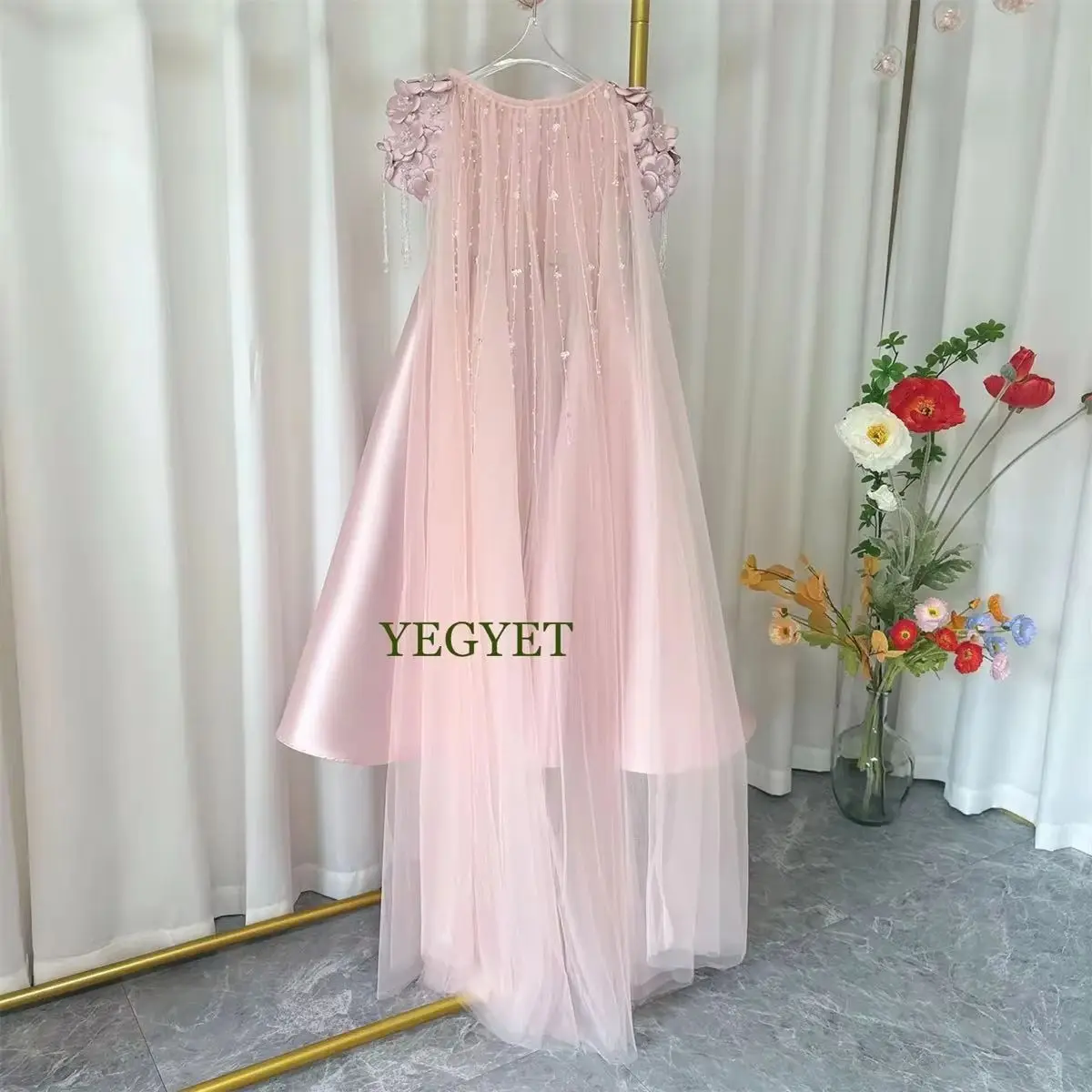 

CustomizedLuxury Dusty Pink Girl Dress Beadeds Arabic with Cap Handmade Flowers Princess Kids Wedding Birthday Party Gown