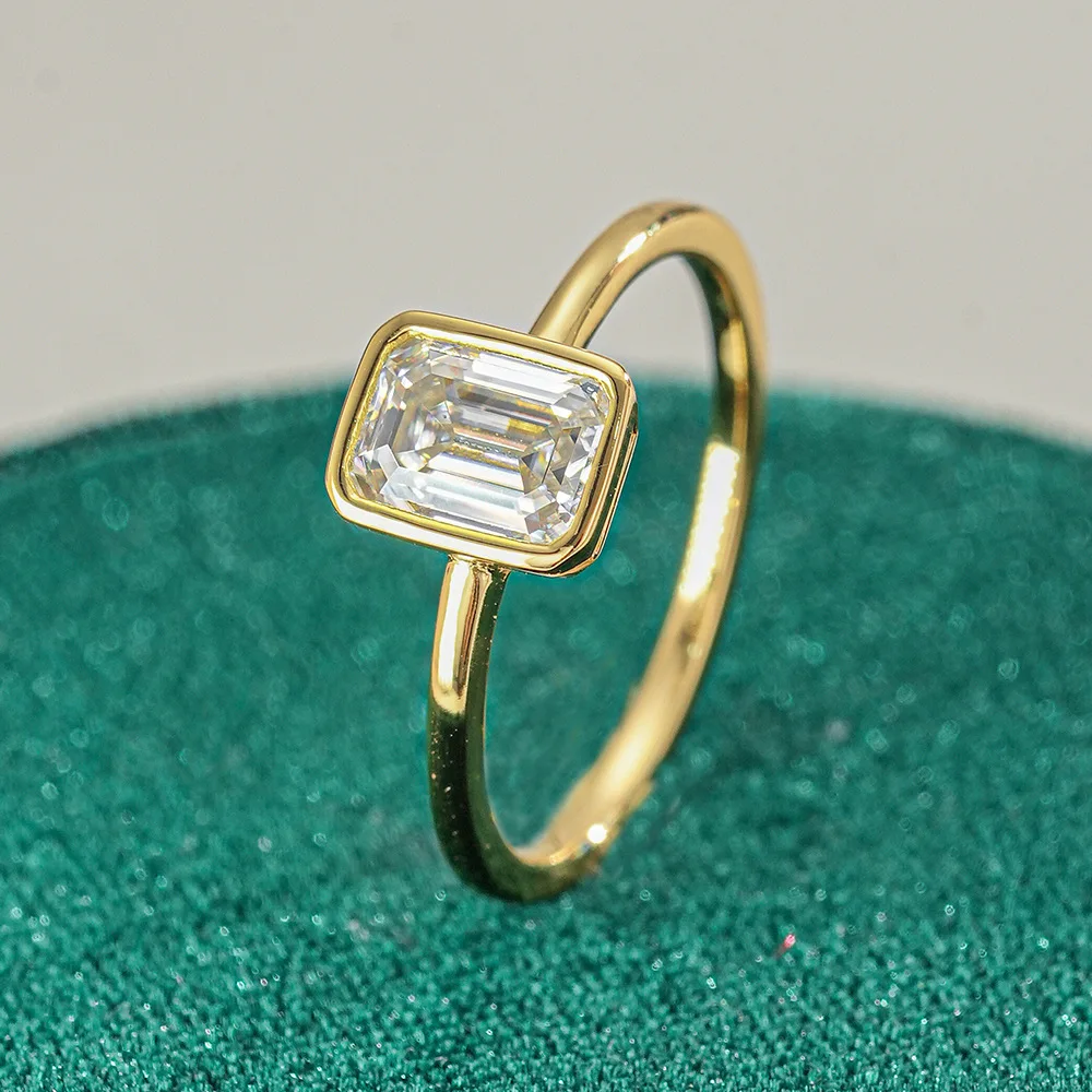 

18K Gold Inlaid Moissanite New Women's Fashion Classic Platinum PT950 Diamond Ring Jewelry