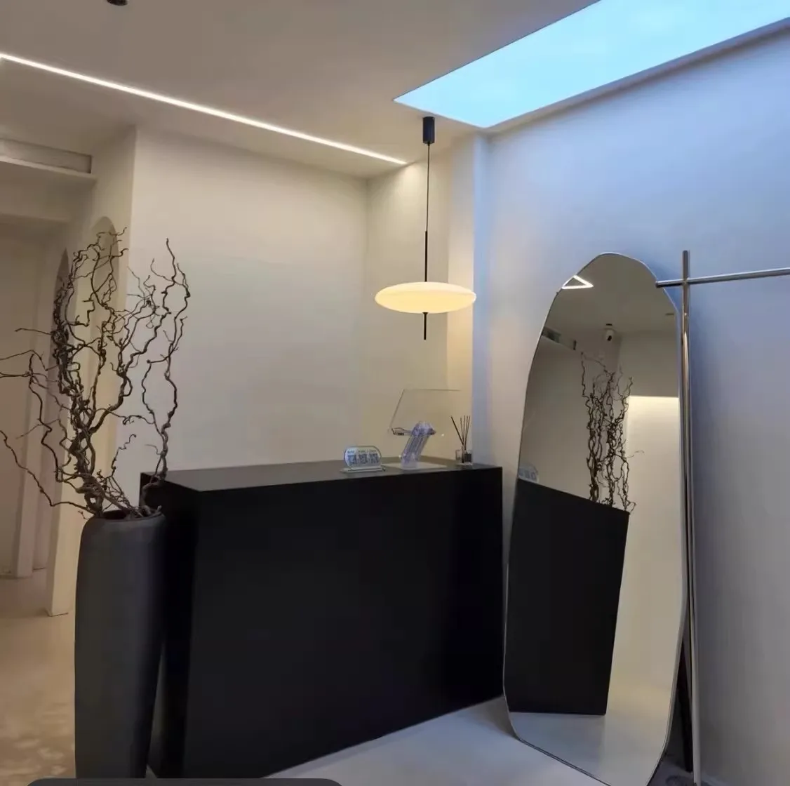 Modern Light luxury Fashion Home use Bedroom Full Body Mirror Clothing Store Decoration Try On Clothes Floor-standing Mirror