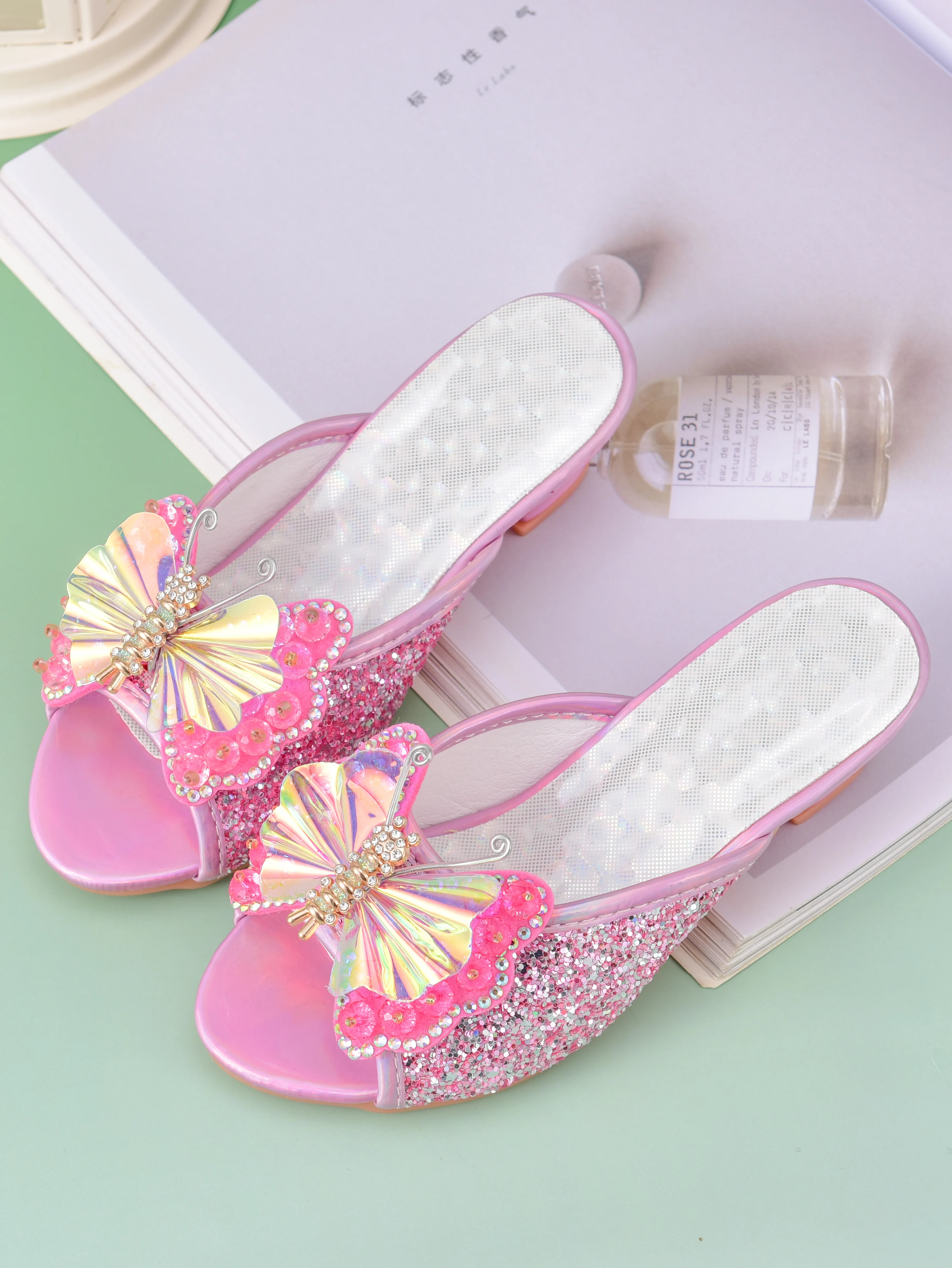 

Girl's princess high-heeled slippers with bow and crystal design, children's shoes