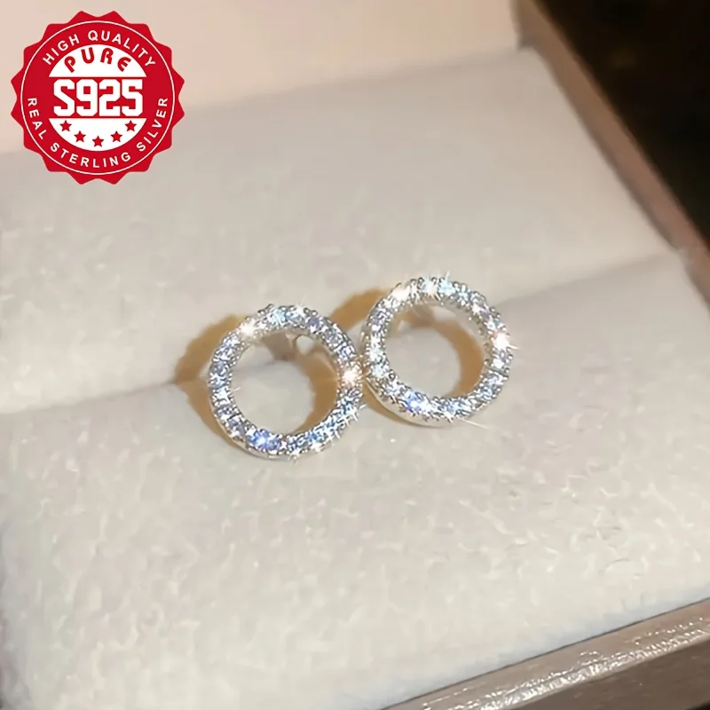1pairS925 silver circle-shaped zircon earrings, perfect as a thoughtful gift to match everyday wear. Versatile and easy to style