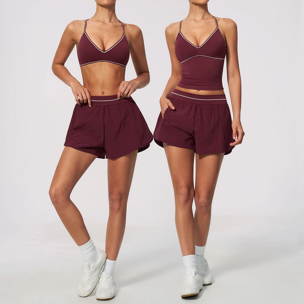 女性用2ピースアクティブウェアセット、vバックコントラストパイピングショーツ（インナーパンツ付き）とvネッククロップトップ、ジム、テニス、ヨガ、スポーツウェア用