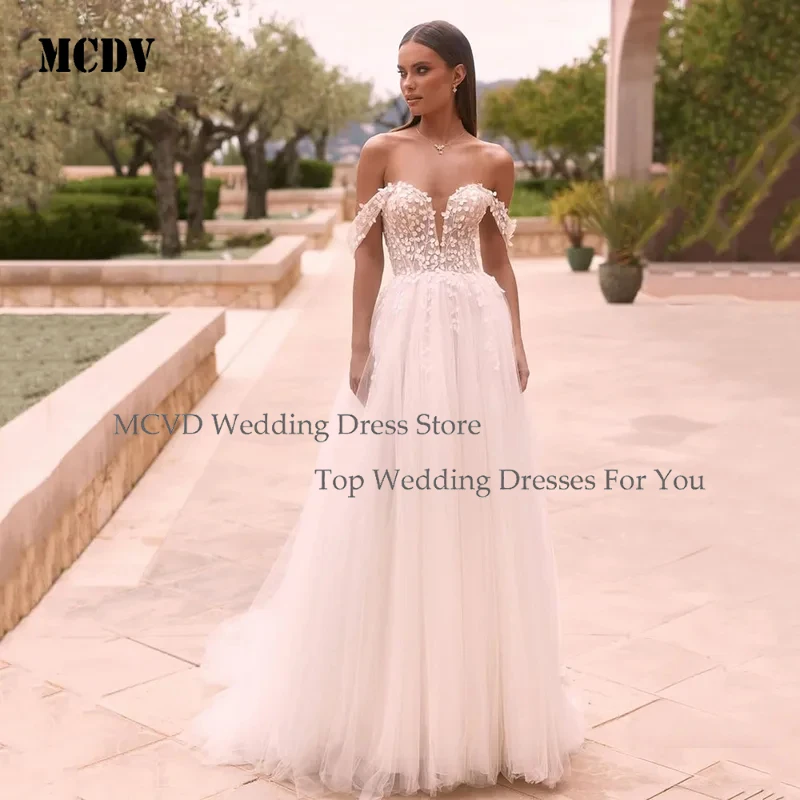 

Customized Elegant A Line Boho Wedding Dress 2026 V Neck Floral Lace Off Shoulder Tulle Large Size Bridal Gown for Women MCDV