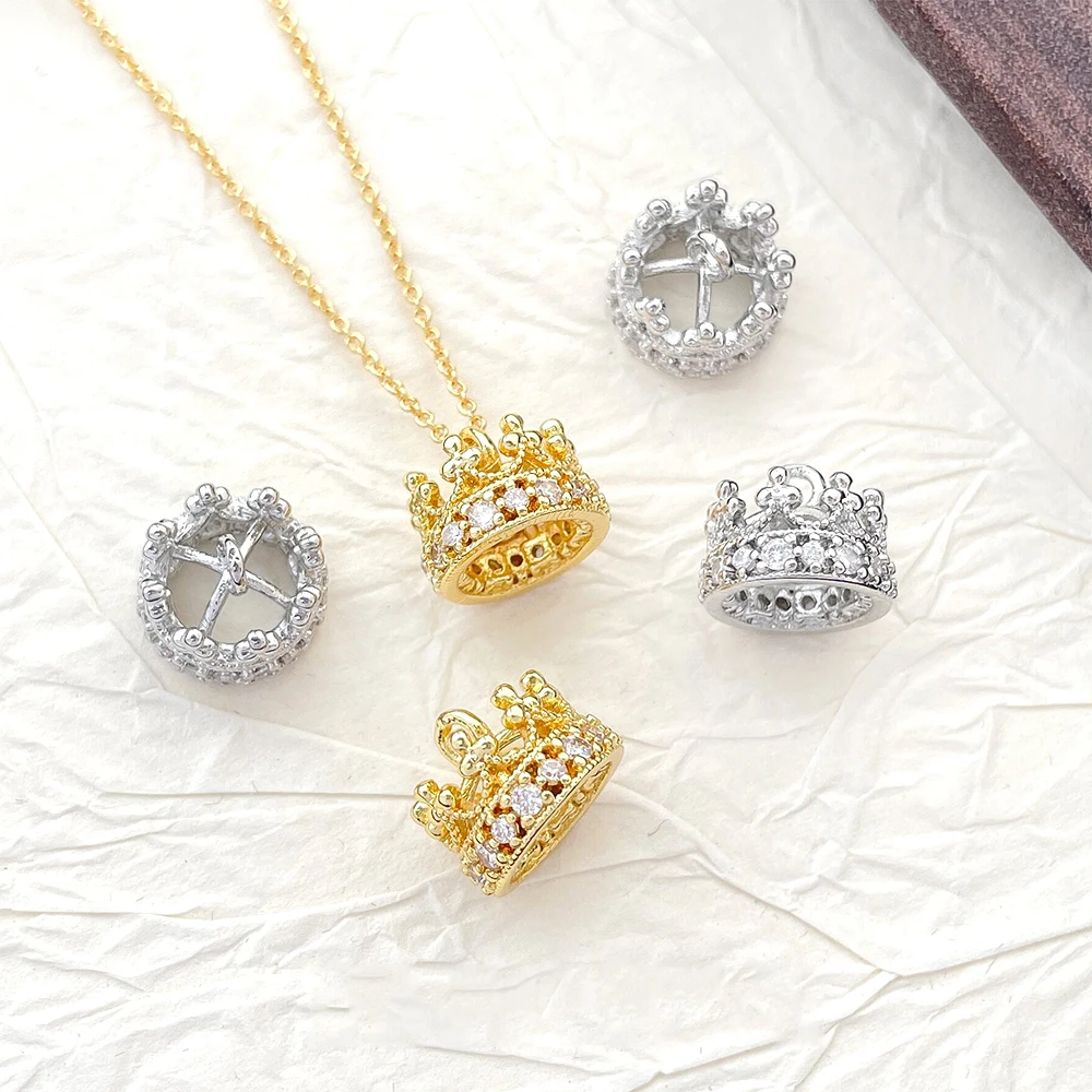 4 PCS Zircon Inlay Retro Hollow Crown Pendant DIY Jewelry Making Necklace, Bracelet, Clothing Baroque Doll Accessory Materials