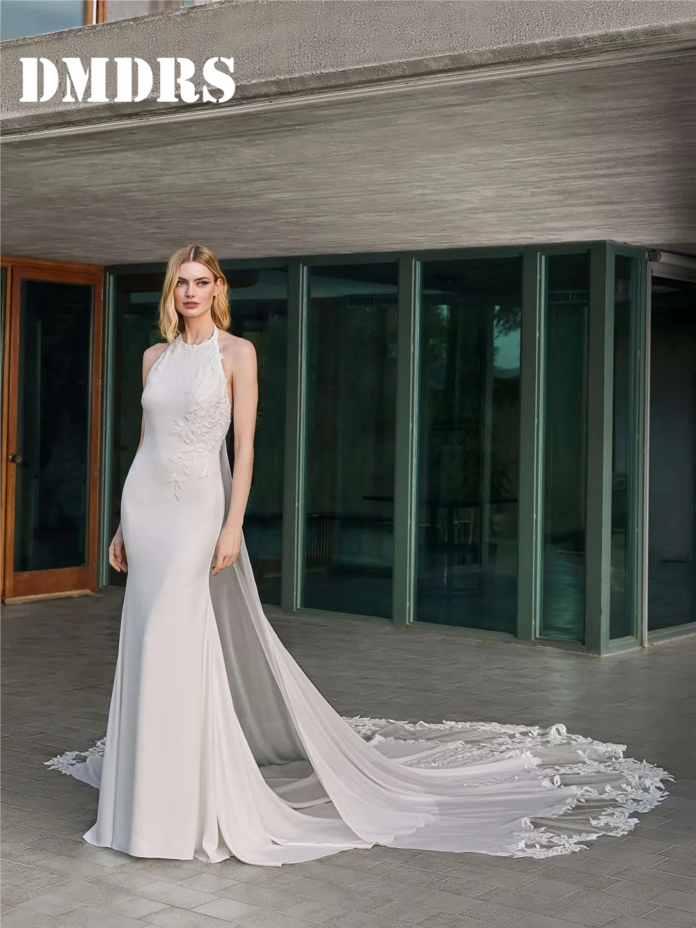 

Trendy Crew-Neck Wedding Dress Classic Sleeveless Appliqué Bridal Gowns Charming A-Line Floor-Length Wedding Gowns Vestidos De N
