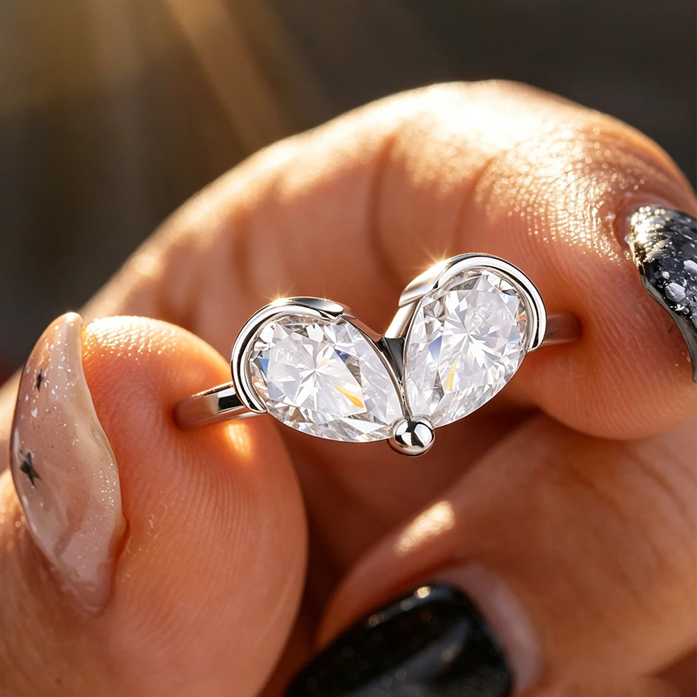 

MUXIFC 3cttw Pear Cut Moissanite Engagement Ring for Women S925 Silver 2-Stone WaterDrop Shape Lab Diamond Wedding Ring with GRA