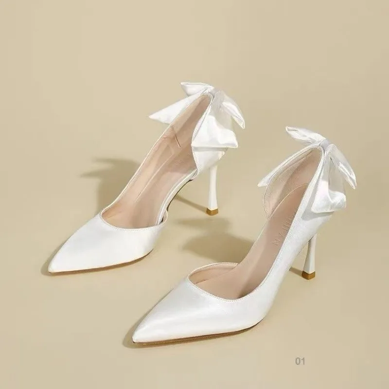 أحذية عالية الكعب واحدة صيف جديد مدبب الرأس الساتان فراشة عقدة مجموعة القدم المضادة للانزلاق أحذية كعب مقاومة للاهتراء #1