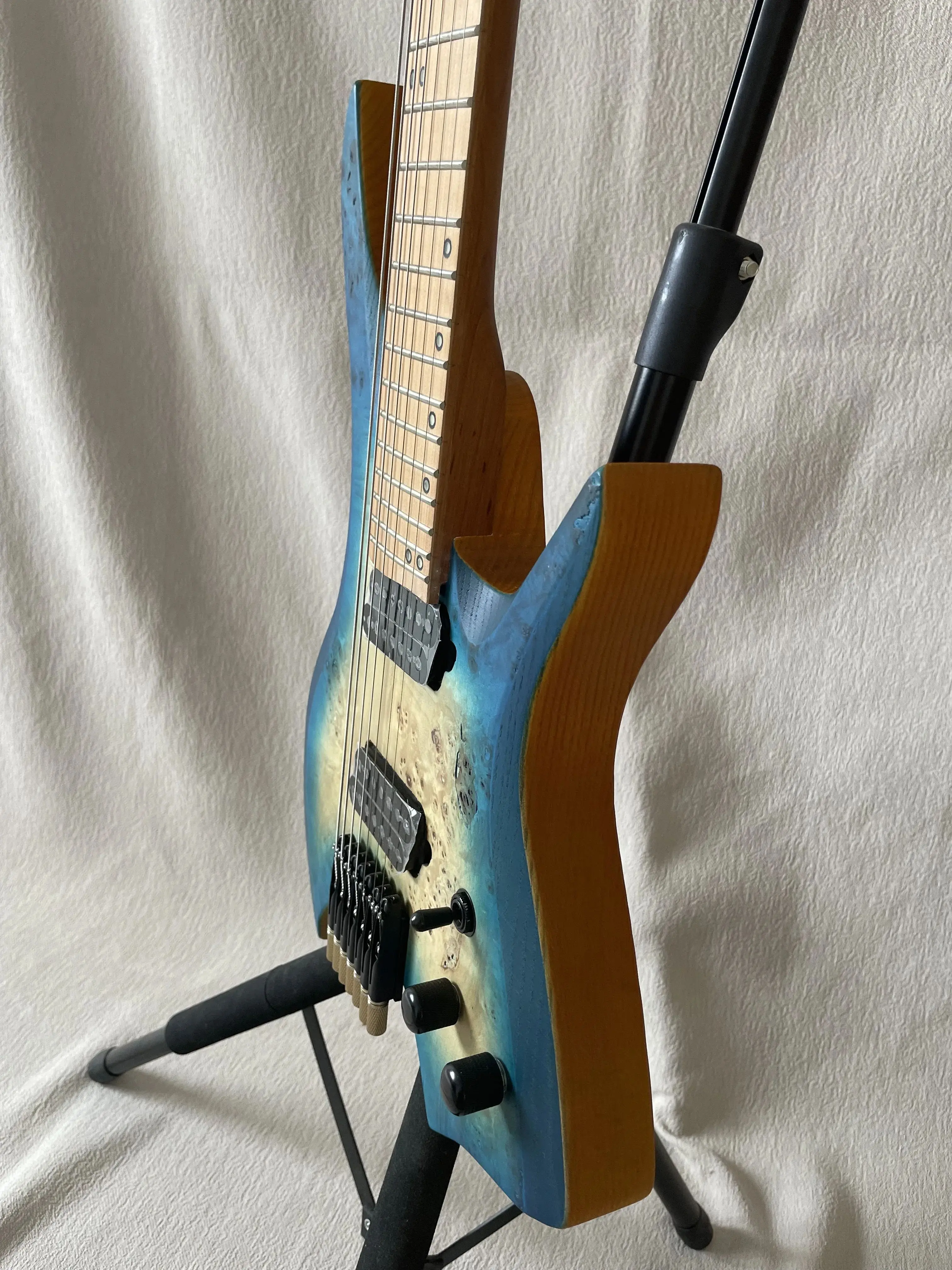 2024 New Fanned Frets 7 Strings Headless  Guitar Blue Burst Color Roasted Maple Neck Ergonomic Asymmetric Neck