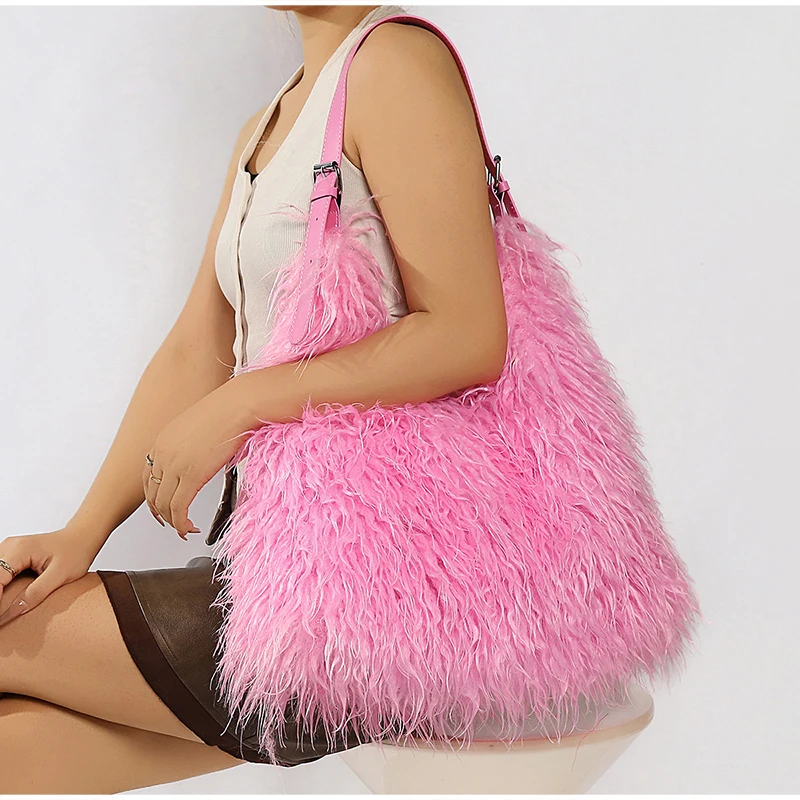 Lange, lockige, flauschige Plüsch-Umhängetasche, Y2k-Mädchenmode, große Damen-Winterhandtasche, einfarbige Tragetasche – Detail 19