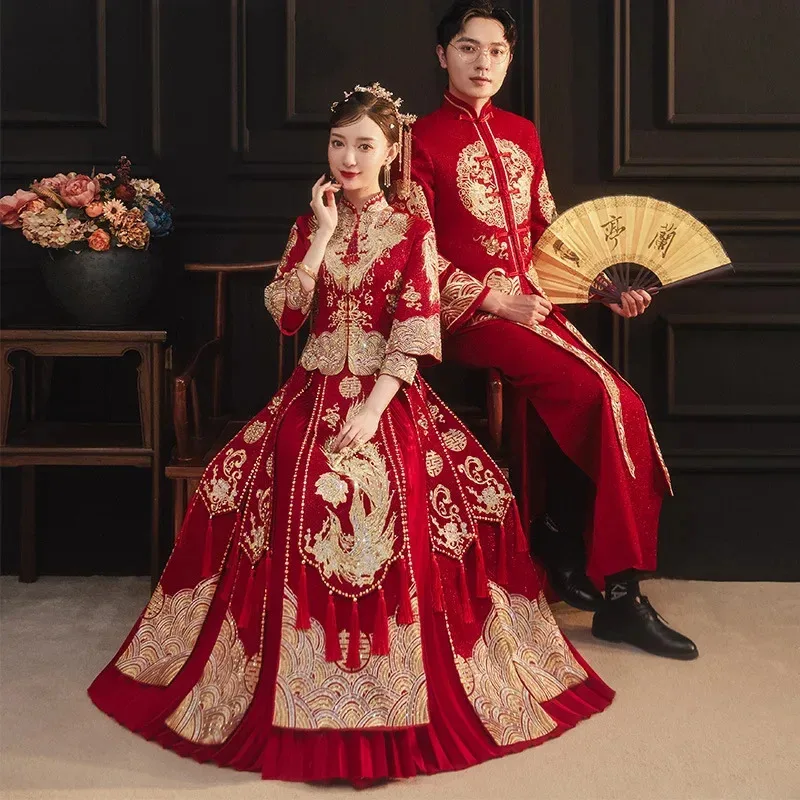 

Lyou 2025 Xiuhe Retro Chinese Wedding Dress EmbroideryTraditional Cheongsam Vintage Red Formal Qipao Women Man Oriental Sty ★ ★