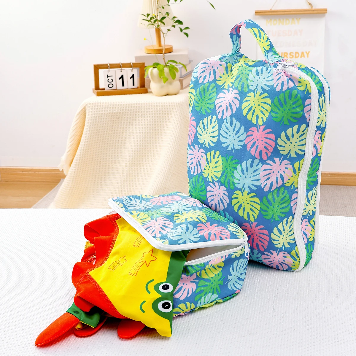 

Happyflute, 2 шт., детские подгузники, влажная/сухая тканевая сумка, многоразовый моющийся чемодан для хранения с принтом, дорожный чемодан для удобства мамы