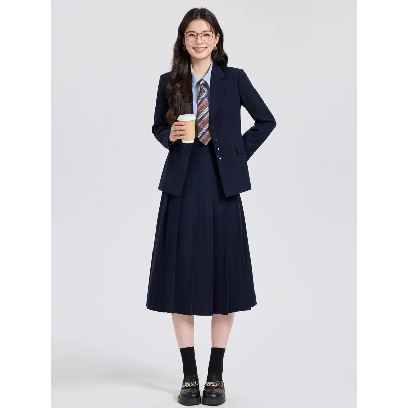 Formal attire for women, college student interview outfit, light business attire, commuter suit for petite women9112