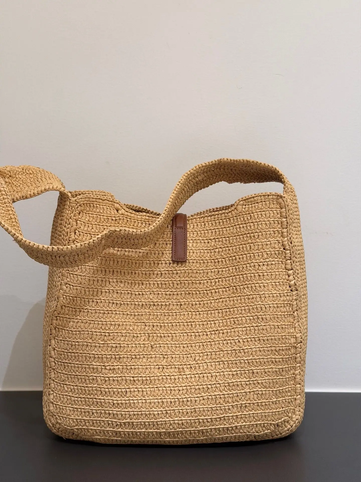 Summer 2026 Large Handmade Grass Woven Hobo Tote Bag - Beach Vacation Leisure Versatile Shoulder Bag for Casual Outfits