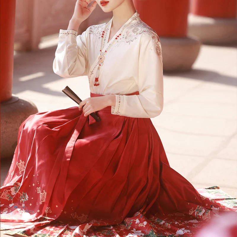 Vintage Hanfu Horse Face Skirt Women Chinese Traditional Hanfu   Pleated Skirts Ming Dynasty Retro Jacquard  Hanfu Fairy Dress