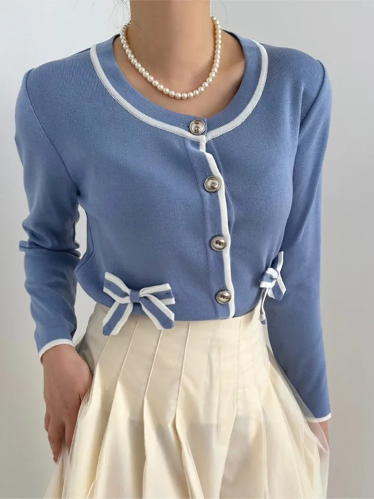 محبوك الخريف الوردي سترة المرأة القوس الحلو مخطط طباعة موديس السيدات عادية اقتصاص بالأزرار الكورية نمط امرأة سترة القمم