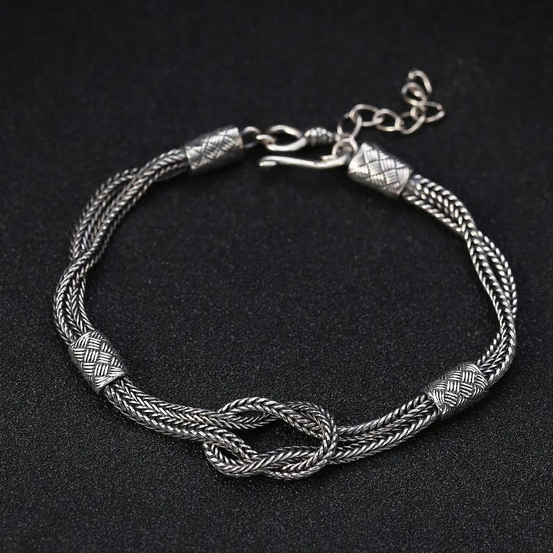 

s925 sterling silver creative design retro carrying strap Thai silver simple elegant stitching fox tail bracelet