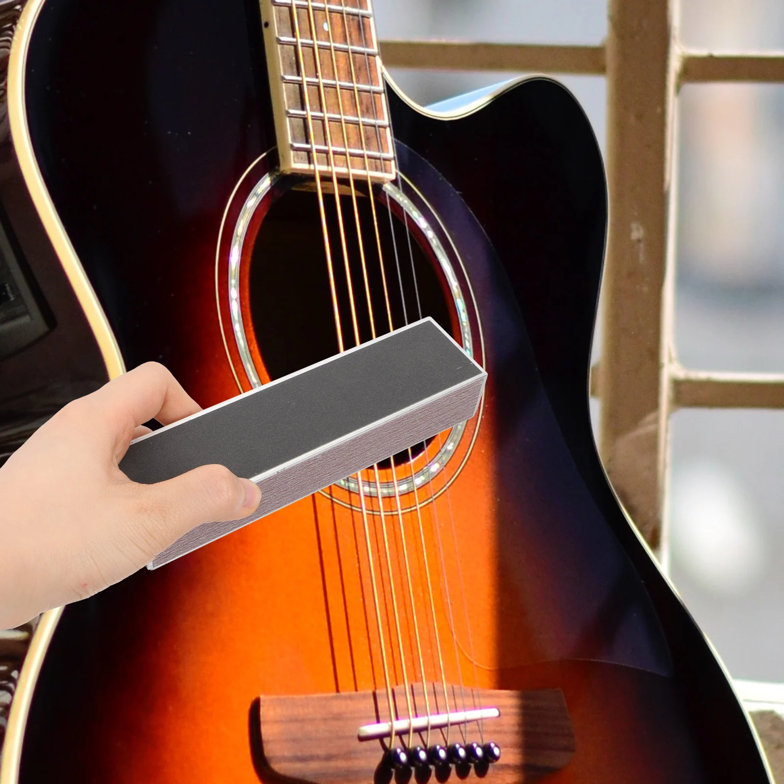 

Compact Lightweight Guitar Fret Sanding Beam 4 Surfaces Different Sandpaper Effects Bass Guitar Grinding Tool Luthier Supply