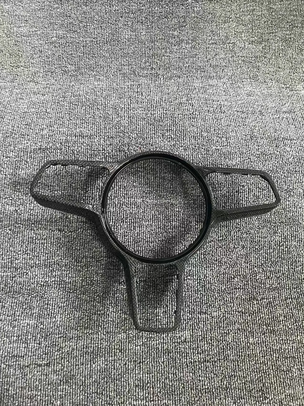 Suitable for Boxster Cayman Cayenne Panamera 911 steering wheel carbon fiber decorative frame carbon shift paddles