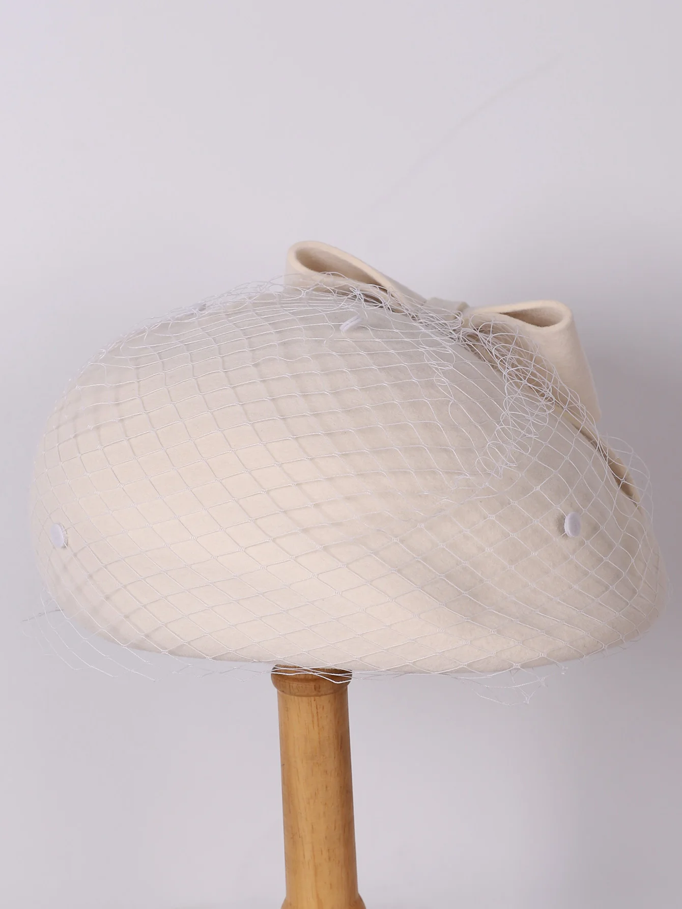 FS 100% Wool Felt Beret Wedding Bride Fascinators Hat With Veil Bowknot Cocktail Tea Party Dress Church MillineryCap Female Hat