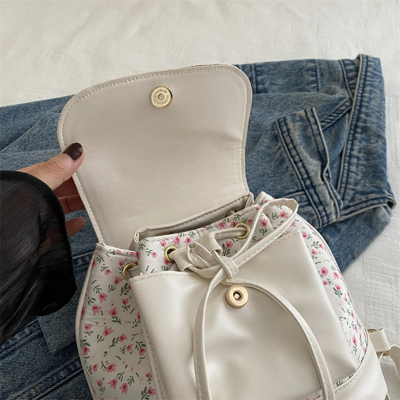 여성 인쇄 버킷 배낭 PU 가죽 활 귀여운 학교 배낭 조절 가능한 스트랩 간단한 버킷 숄더 백 소녀 데일리 가방
