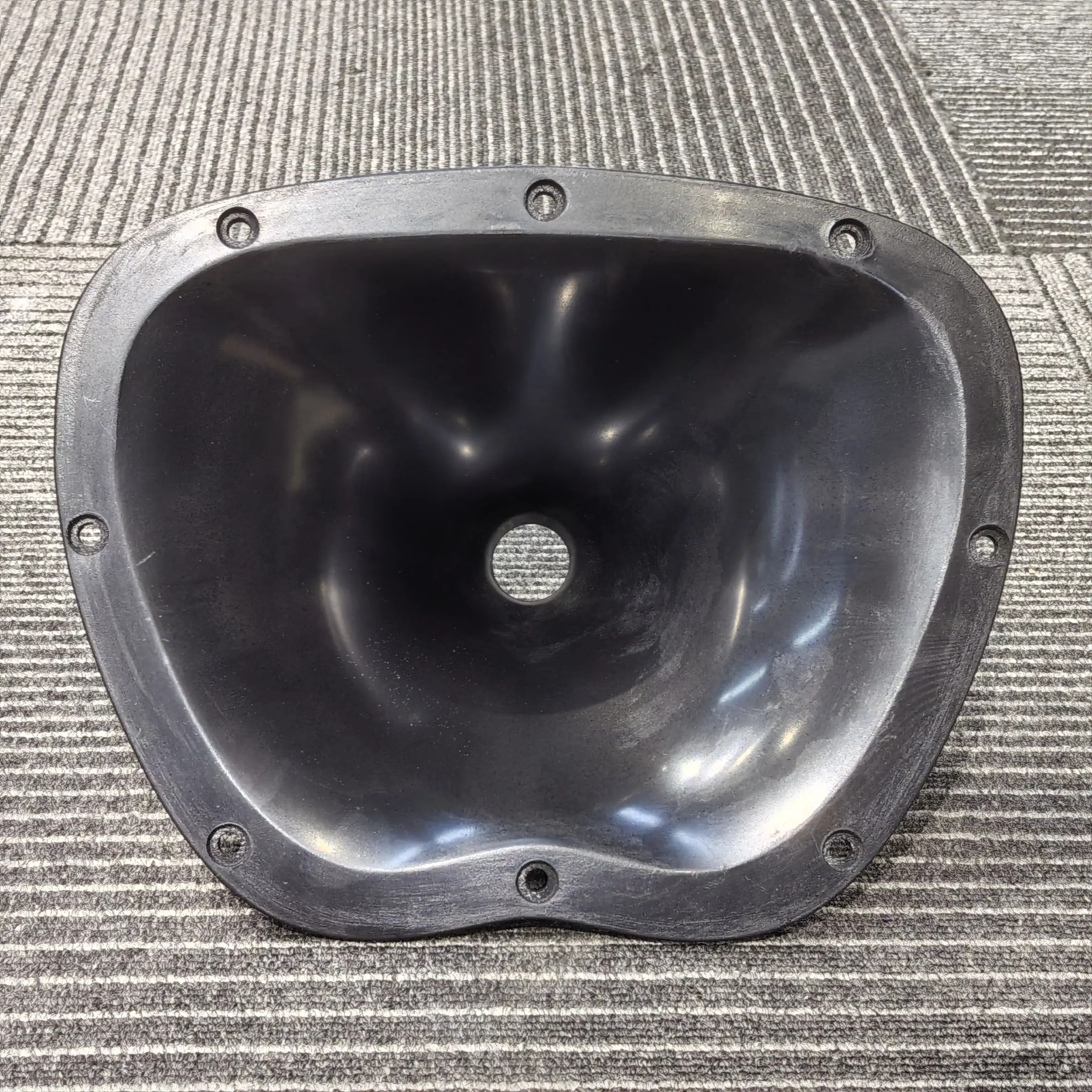PRO Audio Lautsprecherhorn 1 Gewinde 251L 200W 118h 291L 212W 130h Zubehör – Detail 7