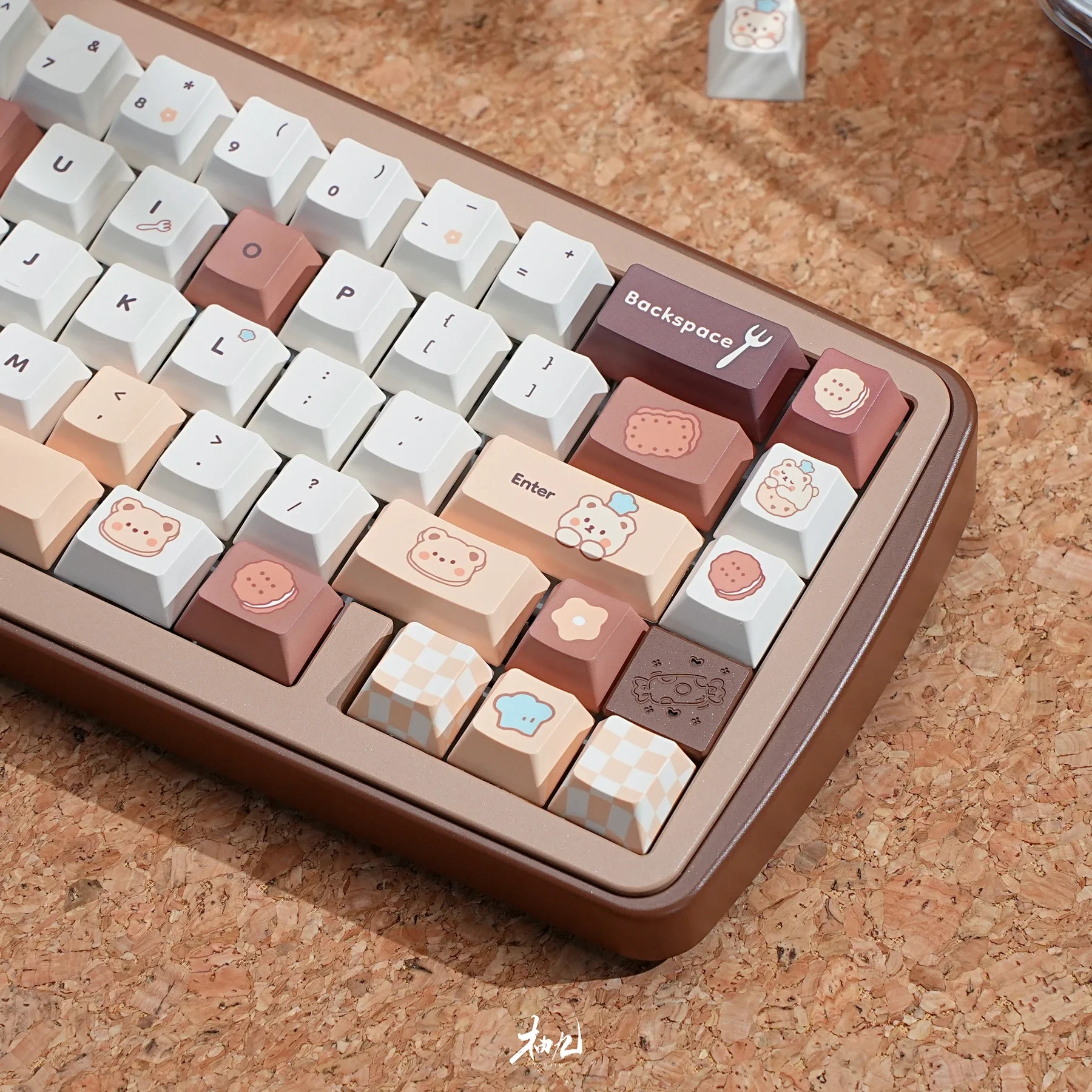 

Bear Baking Room Keycaps Original PBT All Five-Sided Sublimation Keycaps Original Customized Mechanical Keyboard Keycaps