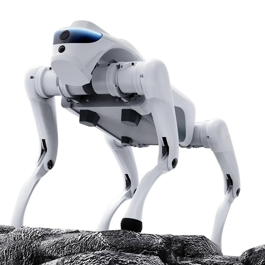 Tech's New Pet,quadruped robot,cyberstars cyber1