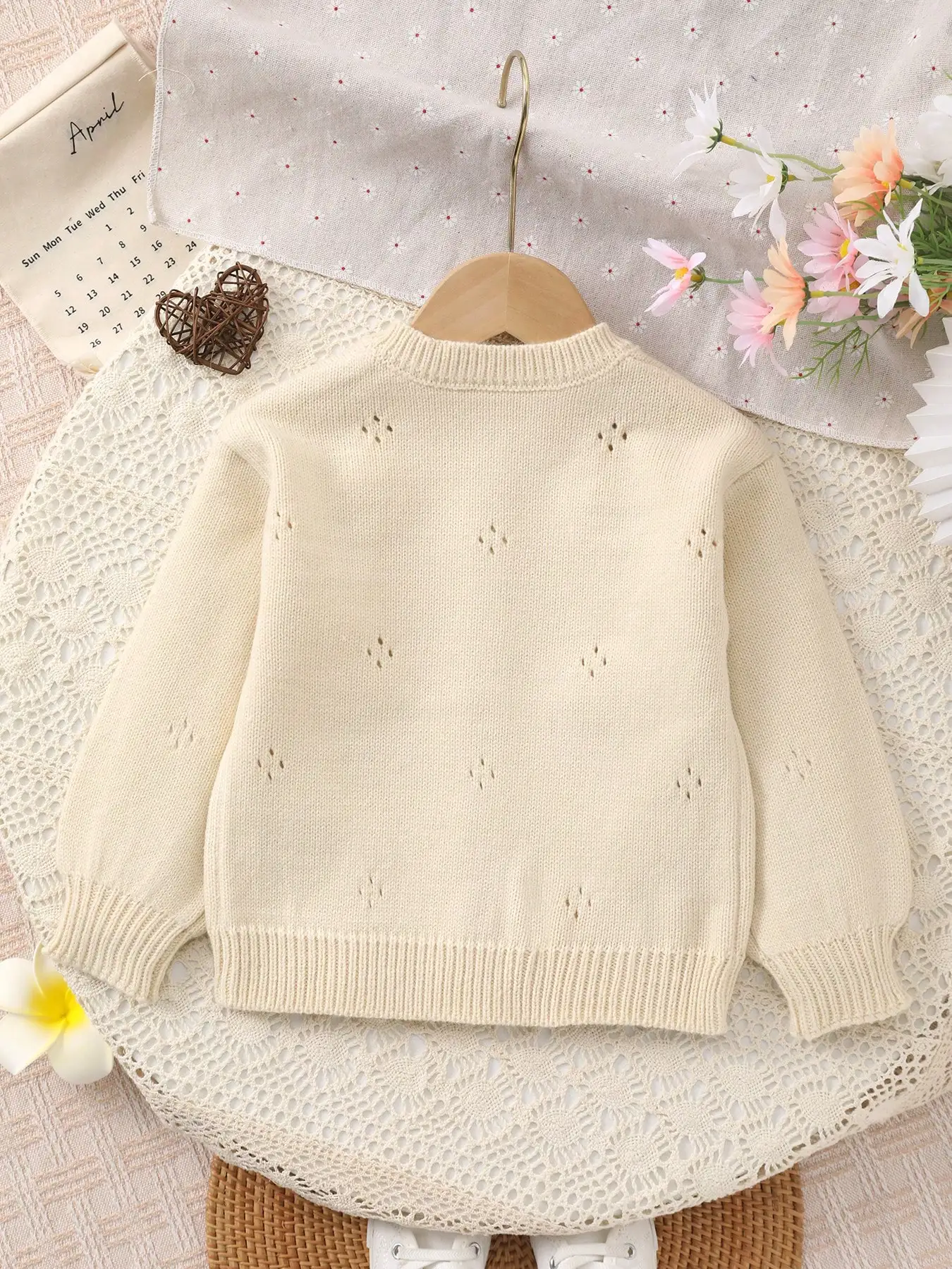 Baby Girl's Gentle Forest-Style Three-Dimensional Floral Embroidery Knitted Round-Neck Cardigan Sweater