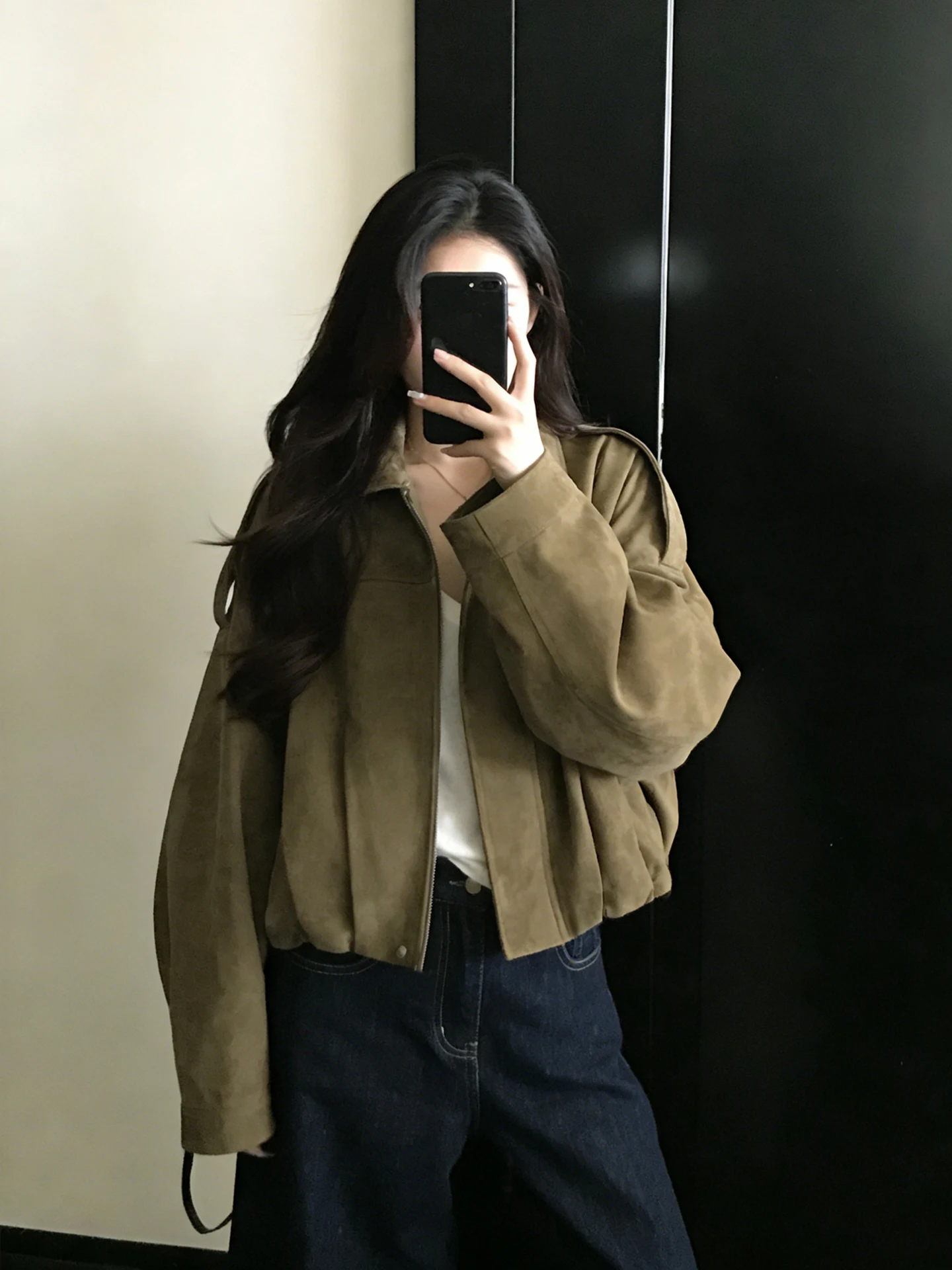 Chaqueta de cuero estilo retro americano para mujer, nueva colección de primavera, con dobladillo plisado, abrigo corto de exterior.