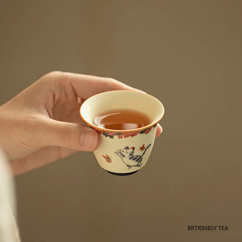 1 Pc Chinese Vintage Ceramic Tea Cup Handmade Cute Cat Tea Bowl Household Teaware Master Teacup Personal Meditation Cup 40ml view 3