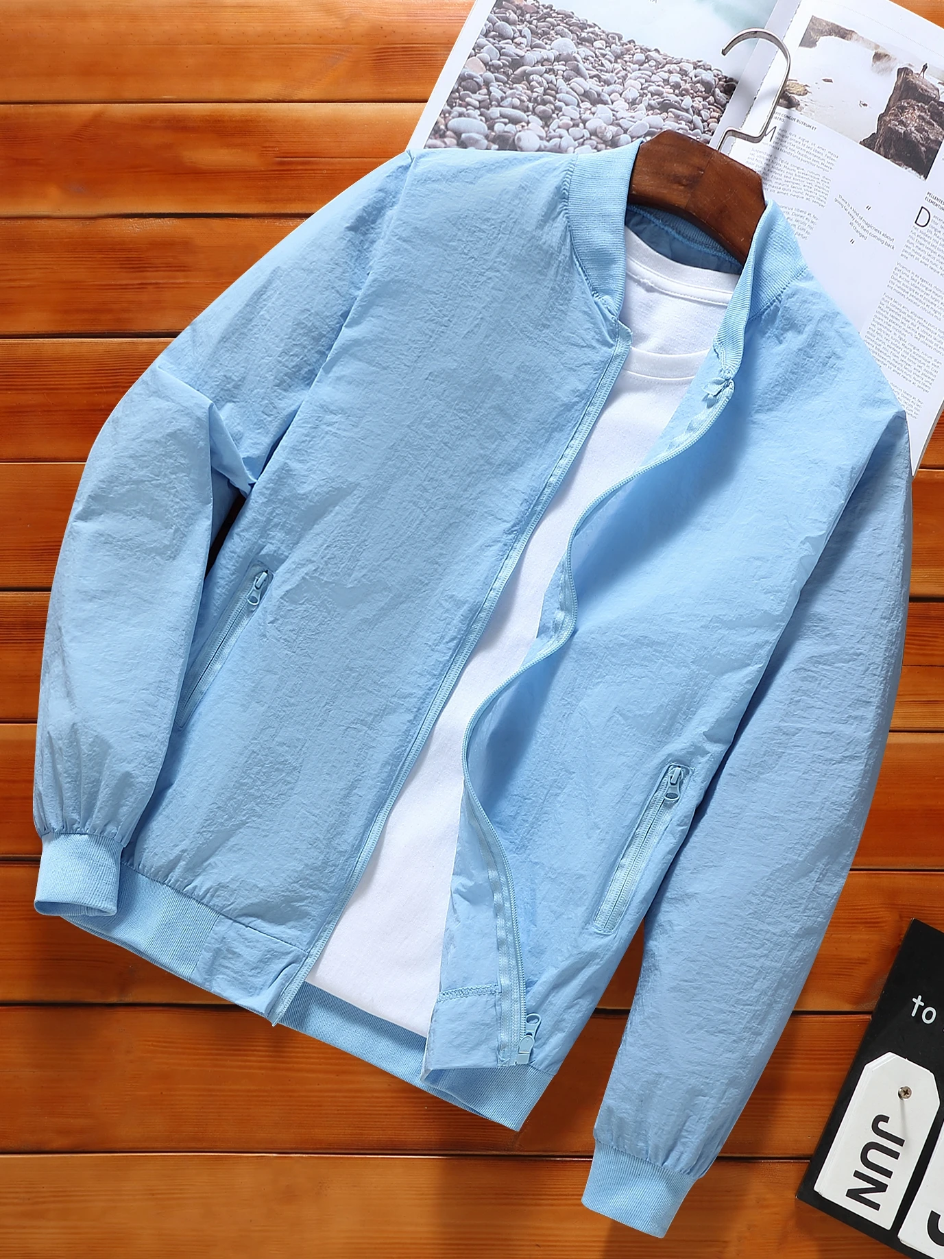 Men's Summer Ultra-Thin Baseball Jacket Lightweight Breathable Skin-Friendly Fashionable Sun-Protective Outerwear