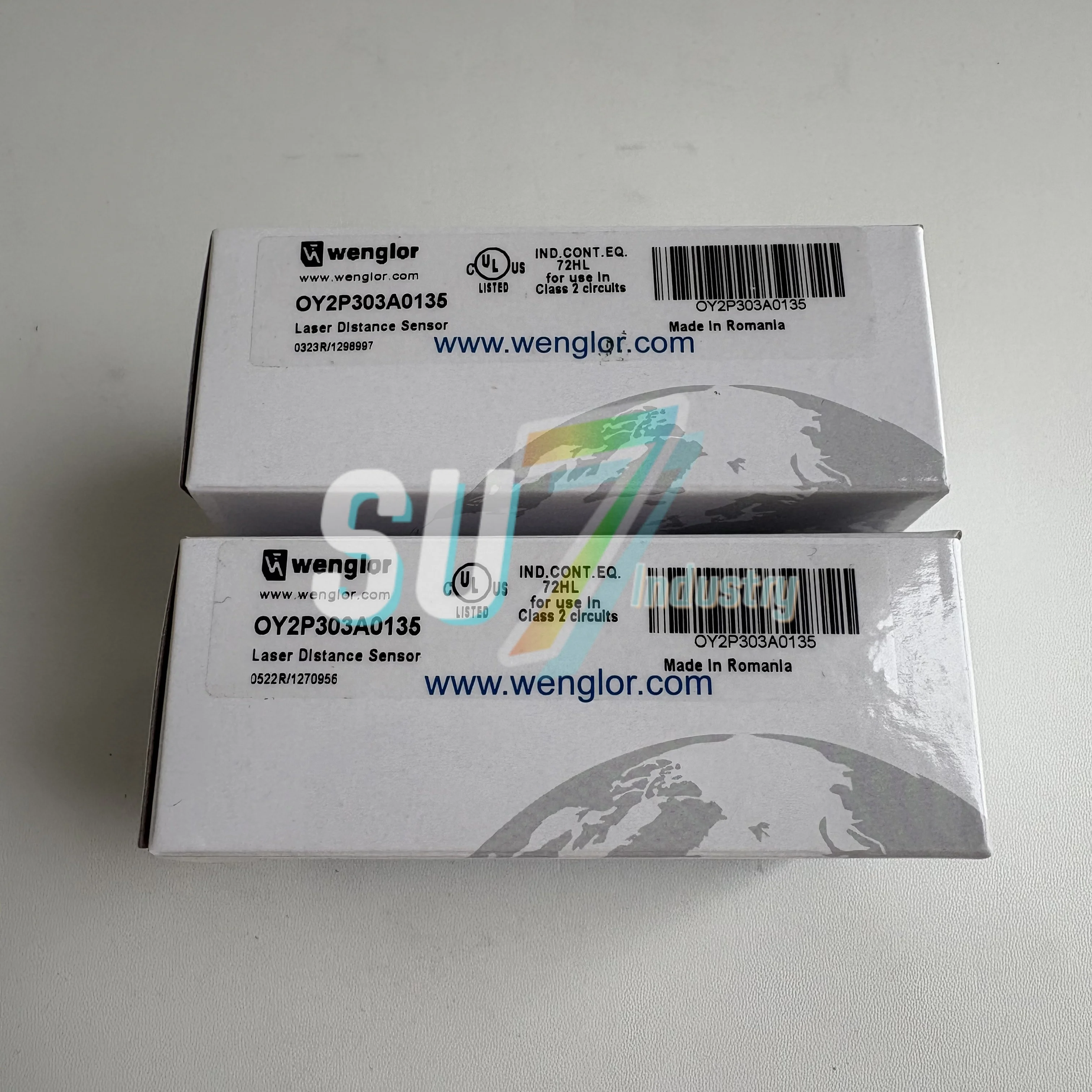 OY2P303A0135 光電センサー 新品箱入り