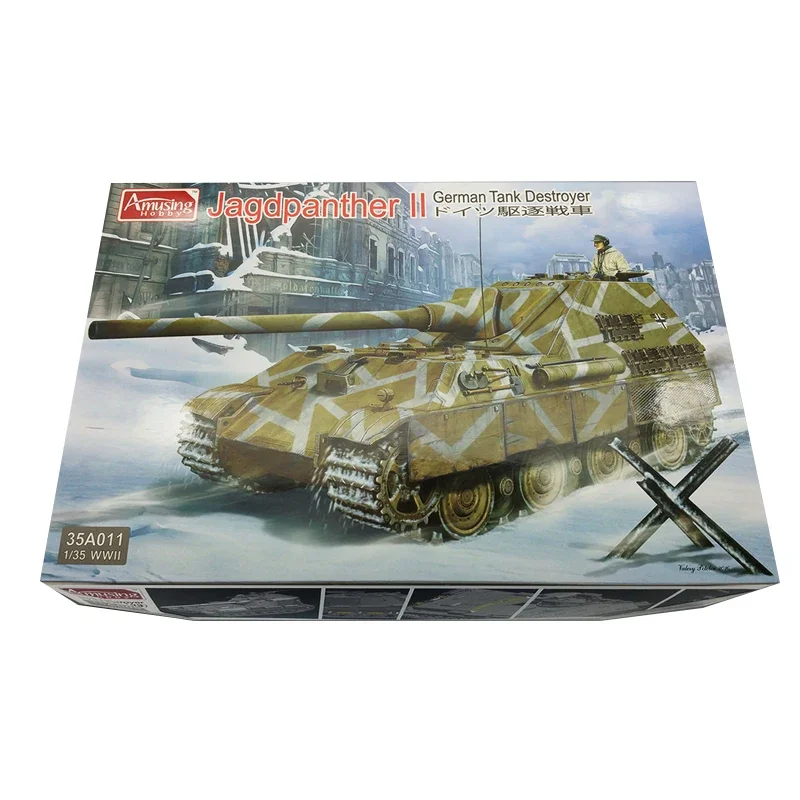 Amusing Hobby 35A011 1/35 Tank Destroyer Jerman Jagdpanther II Model Kit Skala Tank
