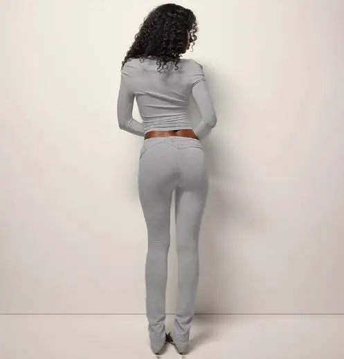 طقم بنطال نسائي للخريف والشتاء برقبة واحدة بدون أكتاف بلون سادة مطوي ومطوي بقصة ضيقة