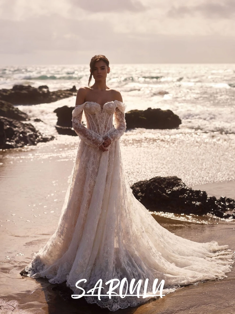 

Delicate Appliques A Line Wedding Dress Modern Off-the-shoulder Sparkling Court Train Customized Bridal Gown Dreamy Lace Wear