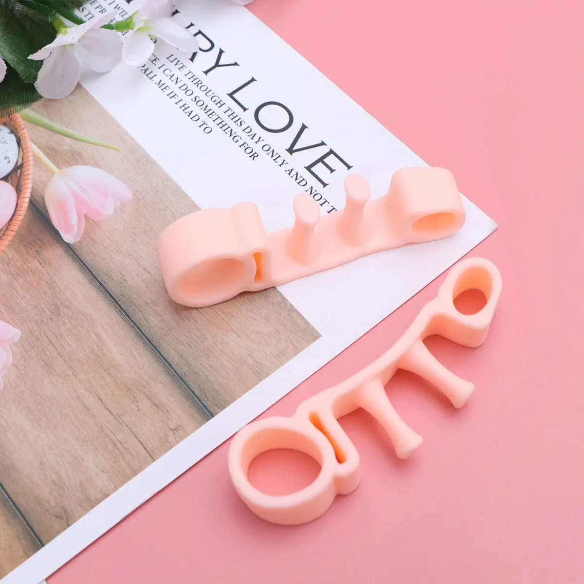 

Корректор для пальцев ног (1 пара) от вальгусной деформации и мозолей, мягкий разделитель-выпрямитель для пальцев, предотвращающий перекрещивание пальцев и мозоли