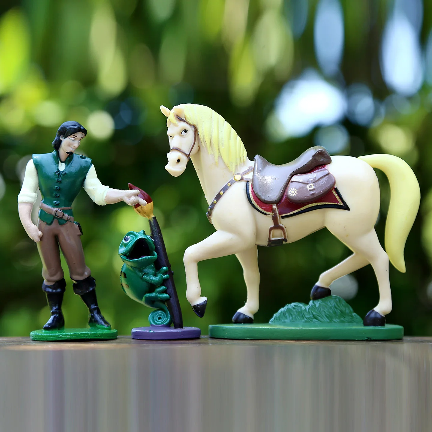 Conjunto de 5 Figuras de Ação Clássicas Frozen: Elsa, Anna, Olaf, Kristoff e Sven - Decoração de Mesa