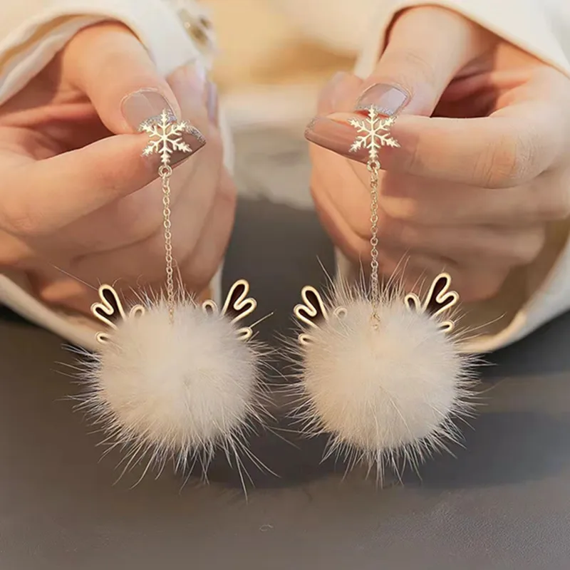 Snowflake Antler Hair Ball Earrings New Style 2021 High-quality Autumn and Winter Christmas Gift Ear Jewelry Wholesale