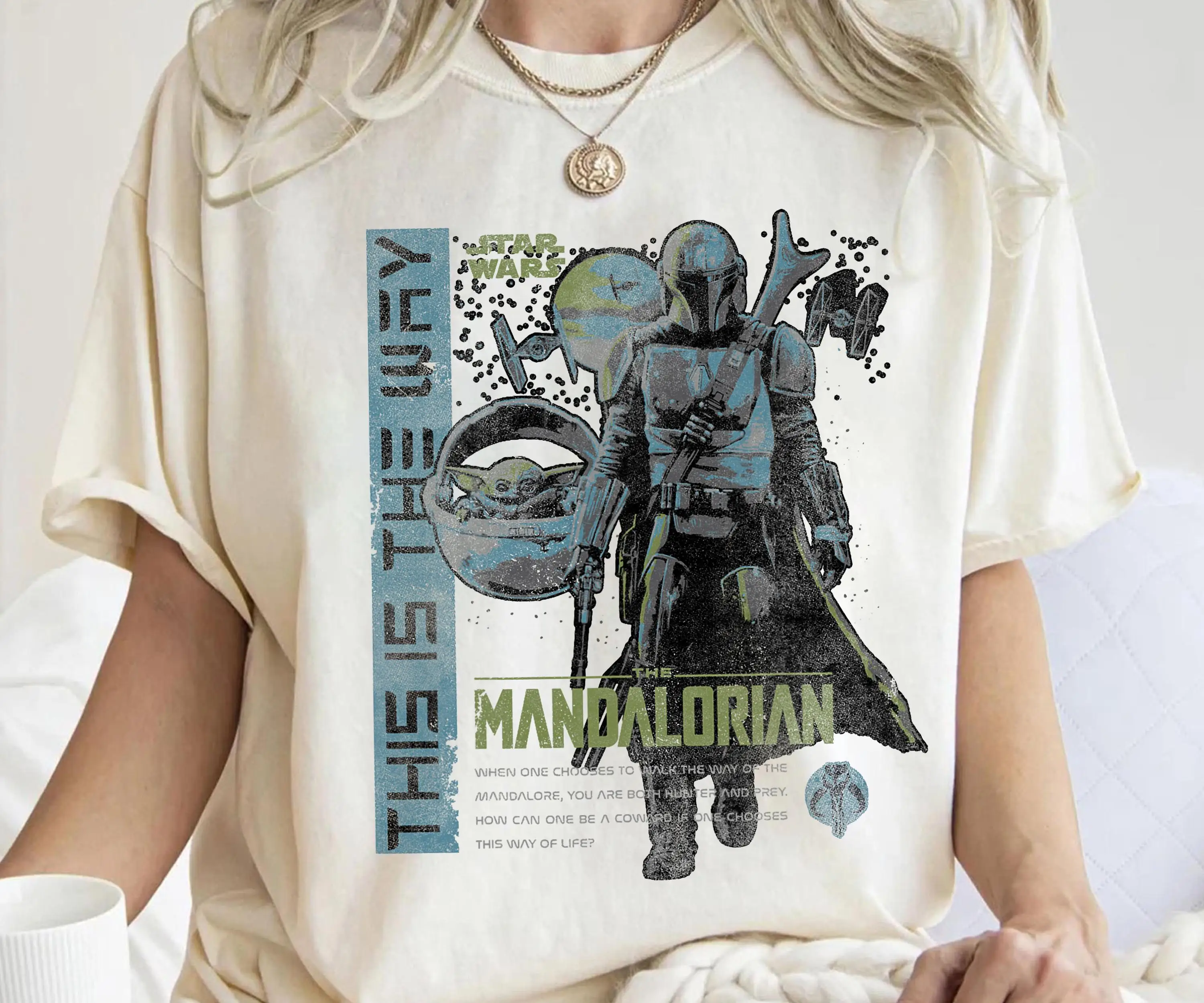 

Футболка с коллажем «Звездные войны: Мандалорец, это путь», рубашка в стиле ретро «Звездные войны», одинаковые рубашки для всей семьи Disneyland