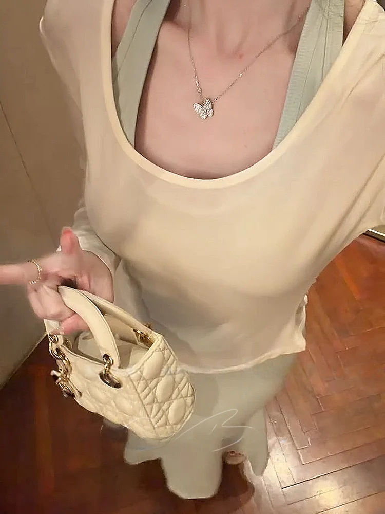 

Women's round Neck T-Shirt Top Versatile Dress Neck Hanging Back Sexy Butt Covering Spring Fashion Set Long Sleeve High Waist