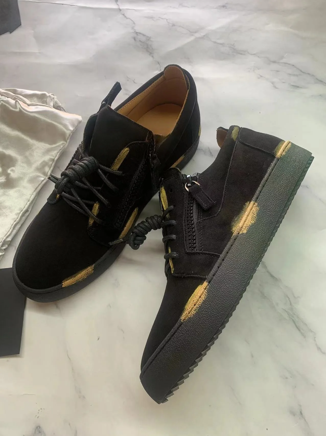 

Top Hight Quality Casual Sneakers For Men and Women Real Leather Brand Designer Unisex Tennis Shoes GZ Zipper Loafer Shoes G0001